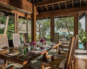 Ein Garten an der Unterkunft Four Seasons Resort Koh Samui