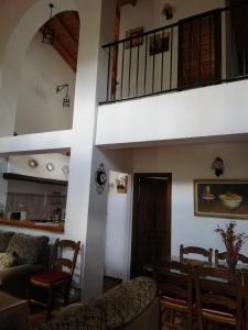 A seating area at Casa Rural La Maquinilla
