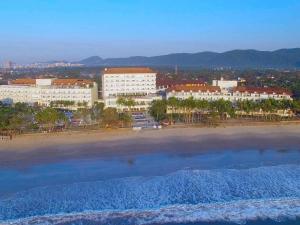 Gallery image of Hotel Jequitimar Guaruja Resort & Spa by Accor - Ex Sofitel in Guarujá