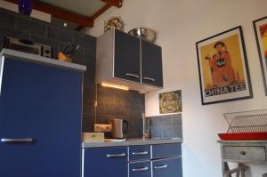 A kitchen or kitchenette at Box58