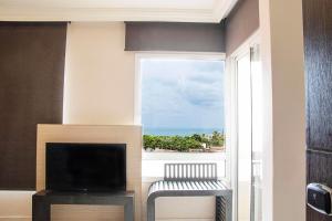 Balkón nebo terasa v ubytování Home Suites Boutique Hotel Freetown