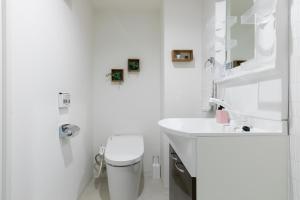 Asakusa Sky Stay Tiffany blue Roomにあるバスルーム