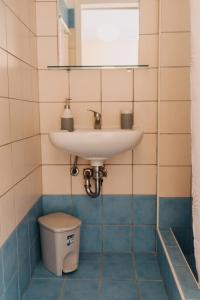 Ett badrum på Best House, Nirvana II, Patra