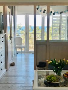 Balkón nebo terasa v ubytování Biały Apartament Hampton w Playa Baltis