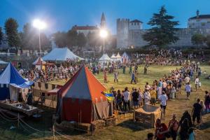 Επισκέπτες που μένουν στο Villa San Vincenti +43 φωτογραφίες
