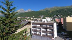 Zdjęcie z galerii obiektu Hostel Casa Franco w Sankt Moritz