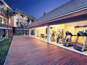 The fitness centre and/or fitness facilities at Mercure Bali Nusa Dua