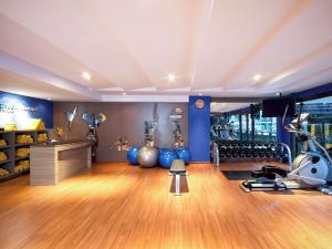 Fitness centrum a/nebo fitness zařízení v ubytování Novotel Phuket Vintage Park Resort