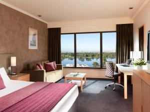 Gallery image of Mercure Melbourne Albert Park in Melbourne