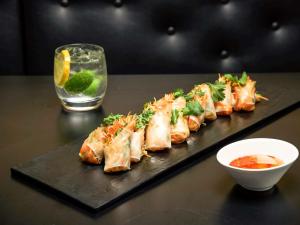 酒店内部或周边提供的食物
