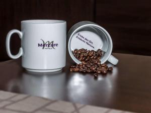 Comodidades para preparar café e chá em Mercure Frankfurt City Messe