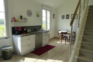 Galeriebild der Unterkunft Gîte La Maison d'Edouard in Villers-Carbonnel + 12 Fotos