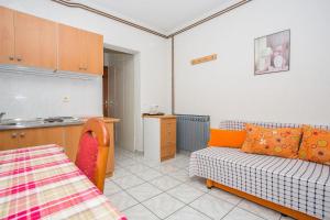 Kuchyňa alebo kuchynka v ubytovaní Apartments Mira on the Peljesac peninsula
