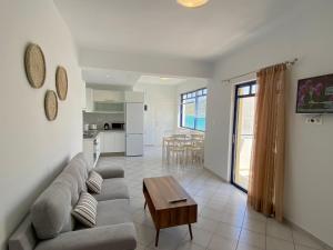 Kuchyňa alebo kuchynka v ubytovaní Elounda Canali 2 Apts + 8 fotografií