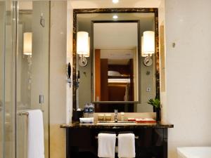 Vannituba majutusasutuses Pullman Dongguan Changan