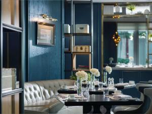 Istumisnurk majutusasutuses Sofitel Foshan Shunde