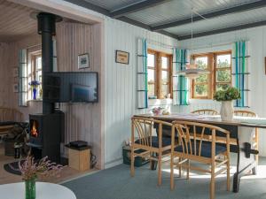 Galeriebild der Unterkunft Holiday home Grenaa XIX in Grenå + 10 Fotos