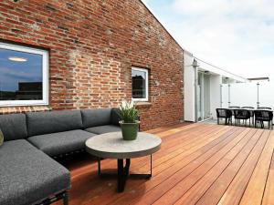 Posezení v ubytování 6 person holiday home in Ringkøbing