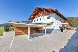 Budynek, w którym mieści się apartament