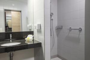 
Ein Badezimmer in der Unterkunft Herisau Swiss Quality Hotel
