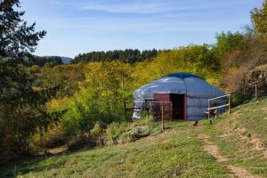 La ferme Saint Jean - Les yourtes