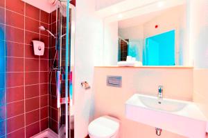 Bagno di Premiere Classe Caen Nord - Mémorial