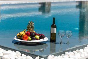 Nápoje v ubytování Villa Orion Mykonos - Blue Views Mykonos Villas