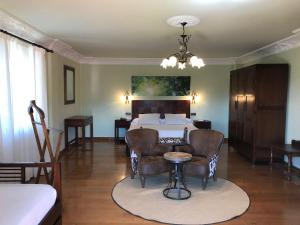 Posedenie v ubytovaní Posada Spa San Marcos