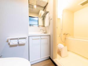 Koupelna v ubytování HOTEL MYSTAYS Aomori Station