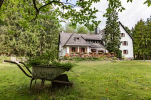 Gallery image of Waldhotel am Nürburgring in Baar +47 photos