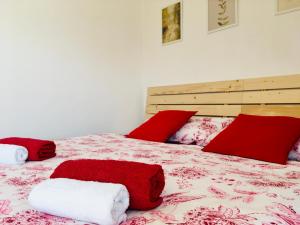 Postel nebo postele na pokoji v ubytování Apartmany a Ubytovani Mlynice Litovel