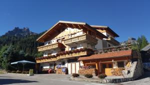 Nespecifikovaný výhled na hory nebo výhled na hory při pohledu z bed and breakfast