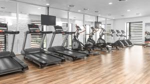 Fitness centrum a/nebo fitness zařízení v ubytování Van der Valk Hotel Breukelen