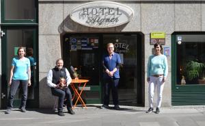 Hosté ubytování Hotel Aigner