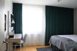 Voodi või voodid majutusasutuse Hotell Falköping, Sure Hotel Collection by Best Western toas