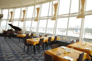 Restoran atau tempat lain untuk makan di Hotel Avalorm Kinokuni