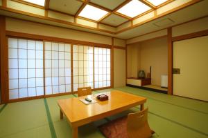 Gambar di galeri bagi Hotel Avalorm Kinokuni di Wakayama