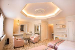 Ruang duduk di Hotel Avalorm Kinokuni