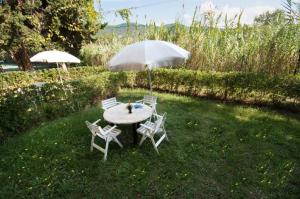 Сад в Residence Golfo Della Lacona