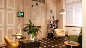 Gallery image of Hotel Le Nuvole Residenza d'Epoca in Genoa