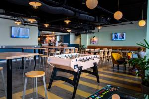 Hostel G Perth餐廳或用餐的地方