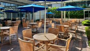 Holiday Inn Express Singapore Katong by IHG餐厅或其他用餐的地方