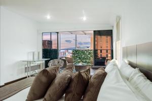Posezení v ubytování Hotel Regency Suites La Feria + 19 fotografií