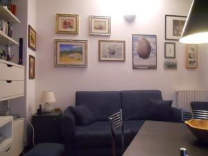 Ein Sitzbereich in der Unterkunft L'Appartamento di Villa Bonelli