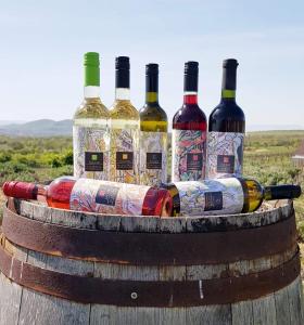 Nápoje v ubytování Koczor Winery & Guesthouse