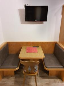 Telewizja i/lub zestaw kina domowego w obiekcie Apart Felsenhof