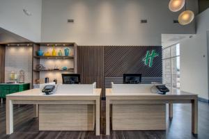 Η κουζίνα ή μικρή κουζίνα στο Holiday Inn - Appleton by IHG