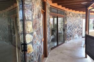 Fotografie z fotogalerie ubytování Anfi Tauro Golf Villa with private heated pool v destinaci Mogán