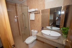 Koupelna v ubytování Huynh Duc 2 Hotel