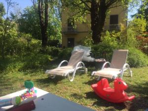 A garden outside Villa Brizzi